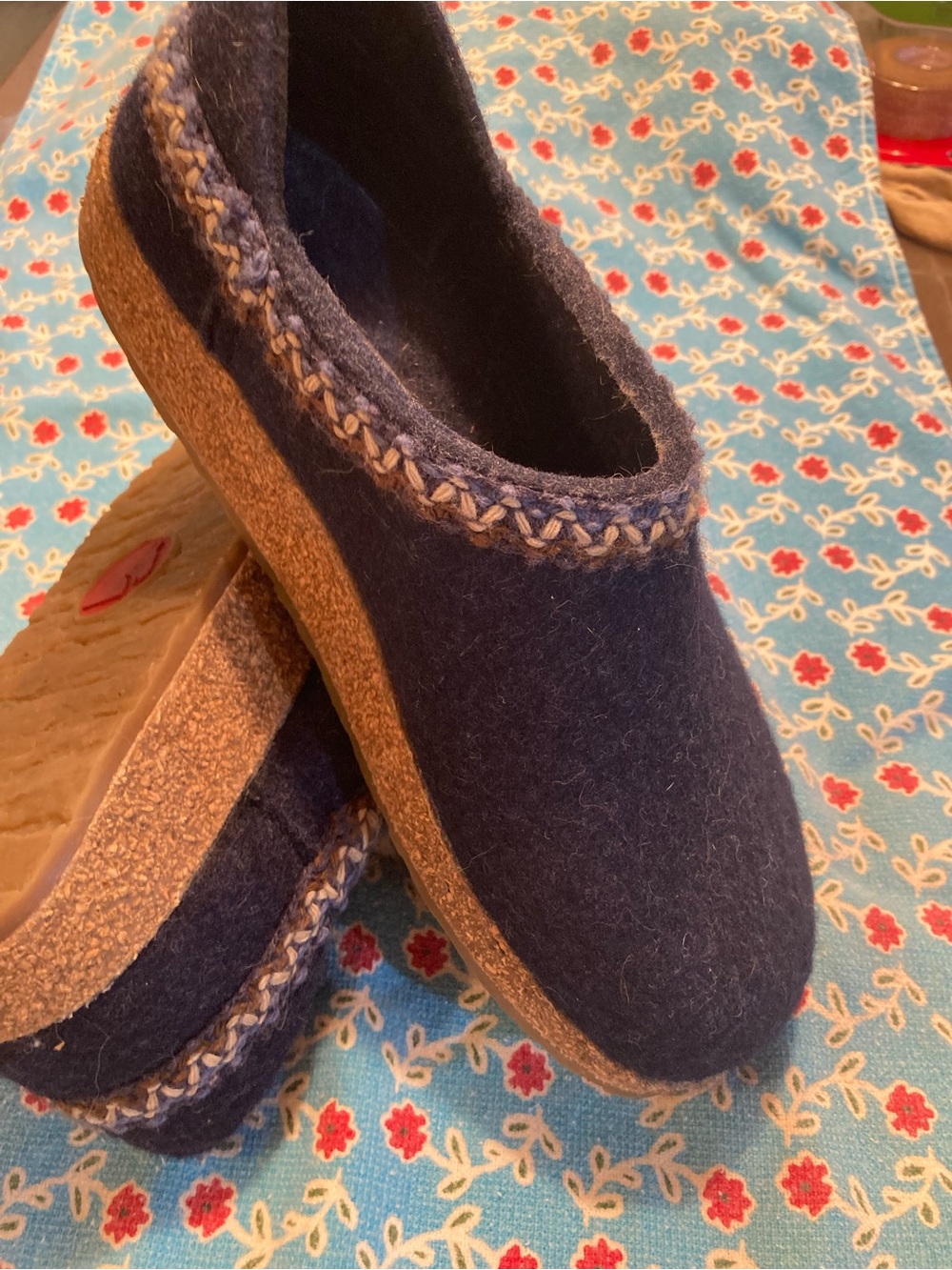 Halinger navy blue Felted clogs